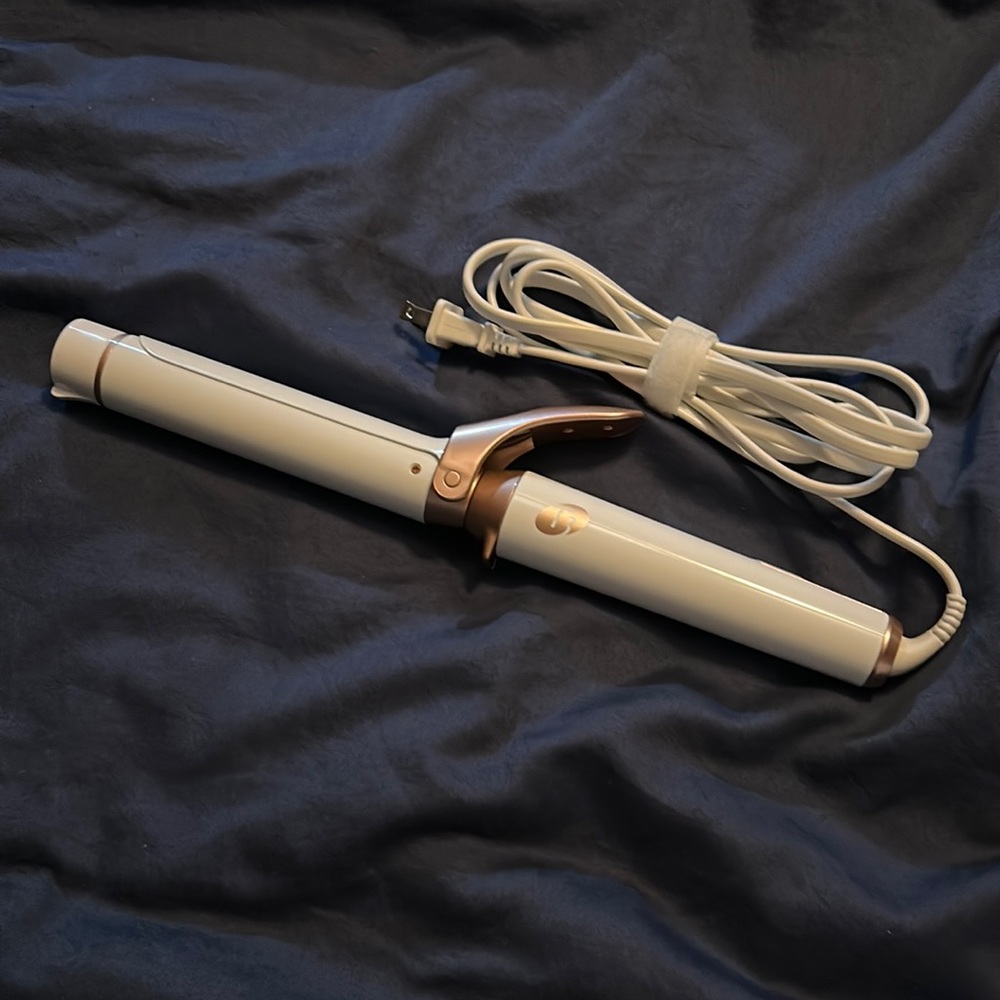 T3 base and 1” curling iron